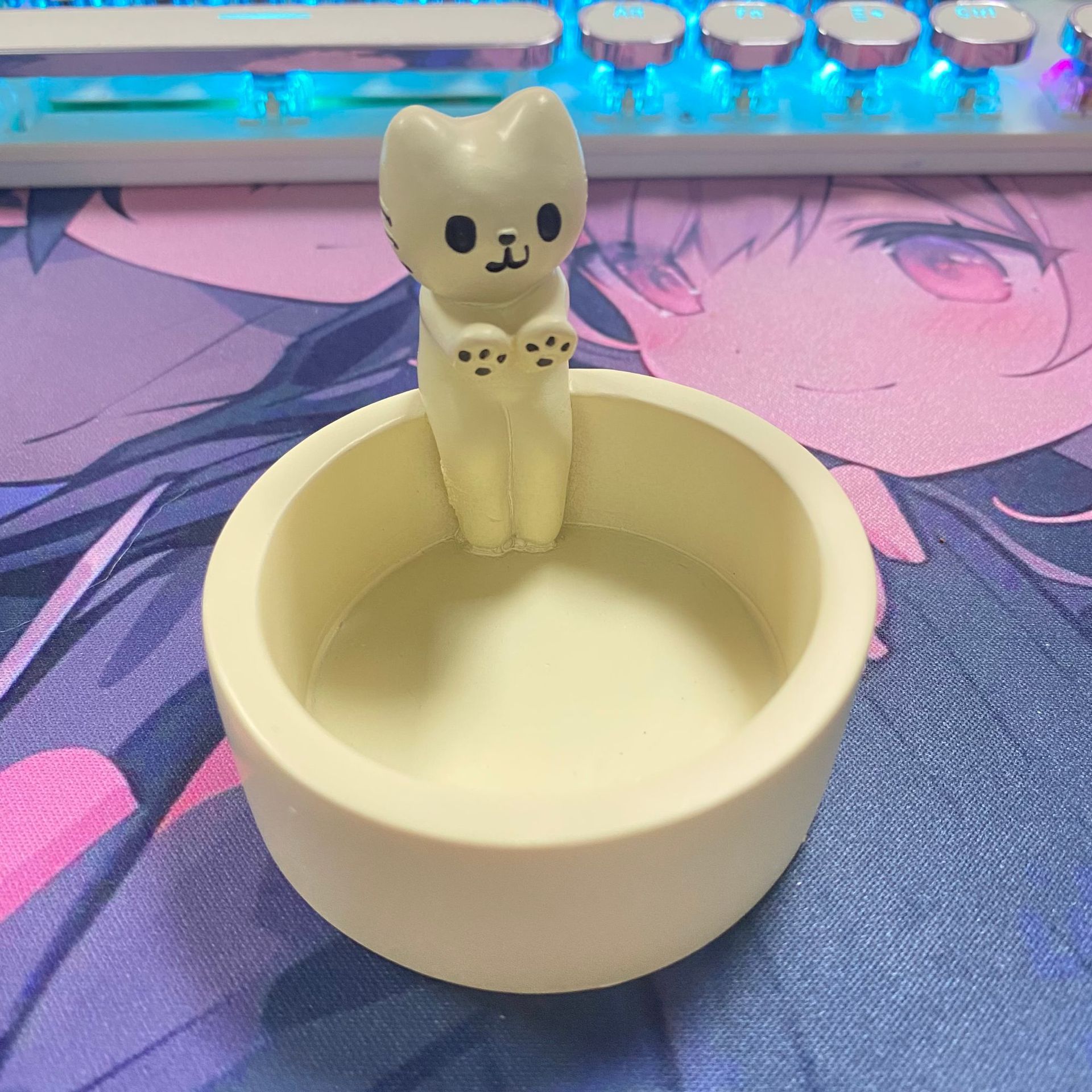 Kitty candlestick